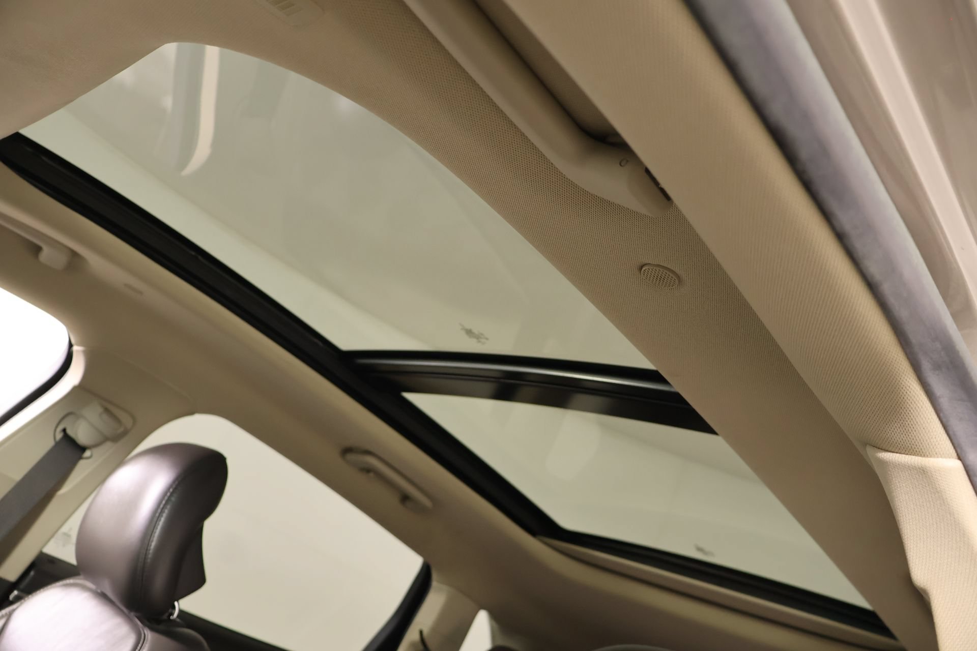 Used 2019 Lincoln Nautilus Select FWD image 15