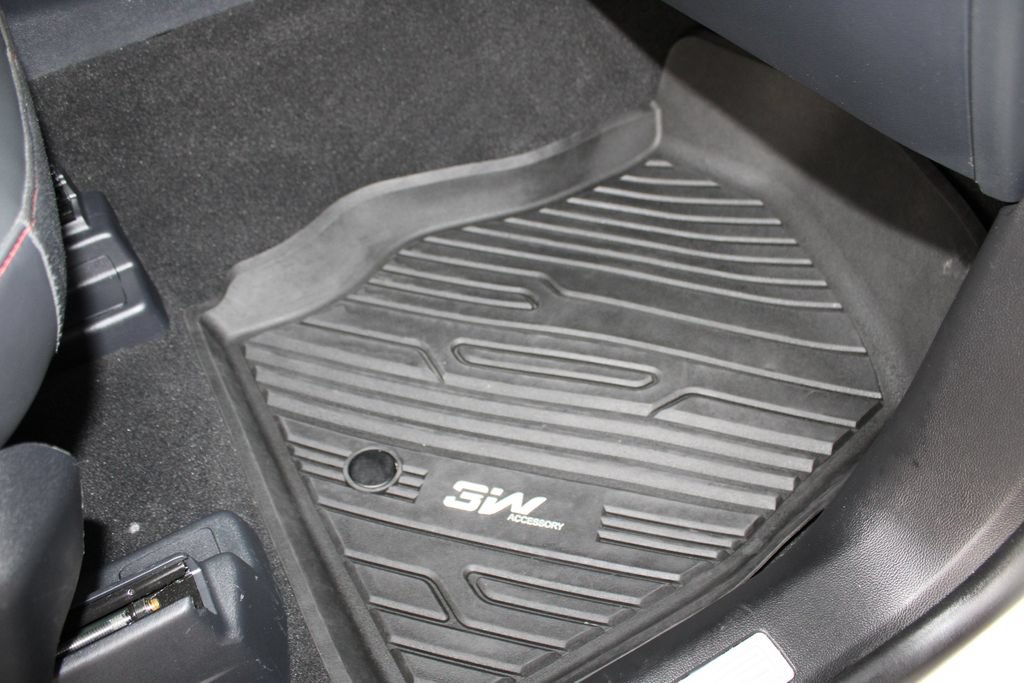 Used 2025 Ford Explorer ST-Line AWD/4WD image 41
