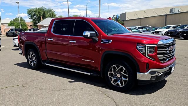 Used 2023 GMC Sierra 1500 SLT w/ SLT Premium Package AWD/4WD image 2