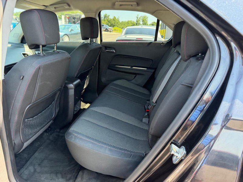 Used 2015 Chevrolet Equinox LT FWD image 9