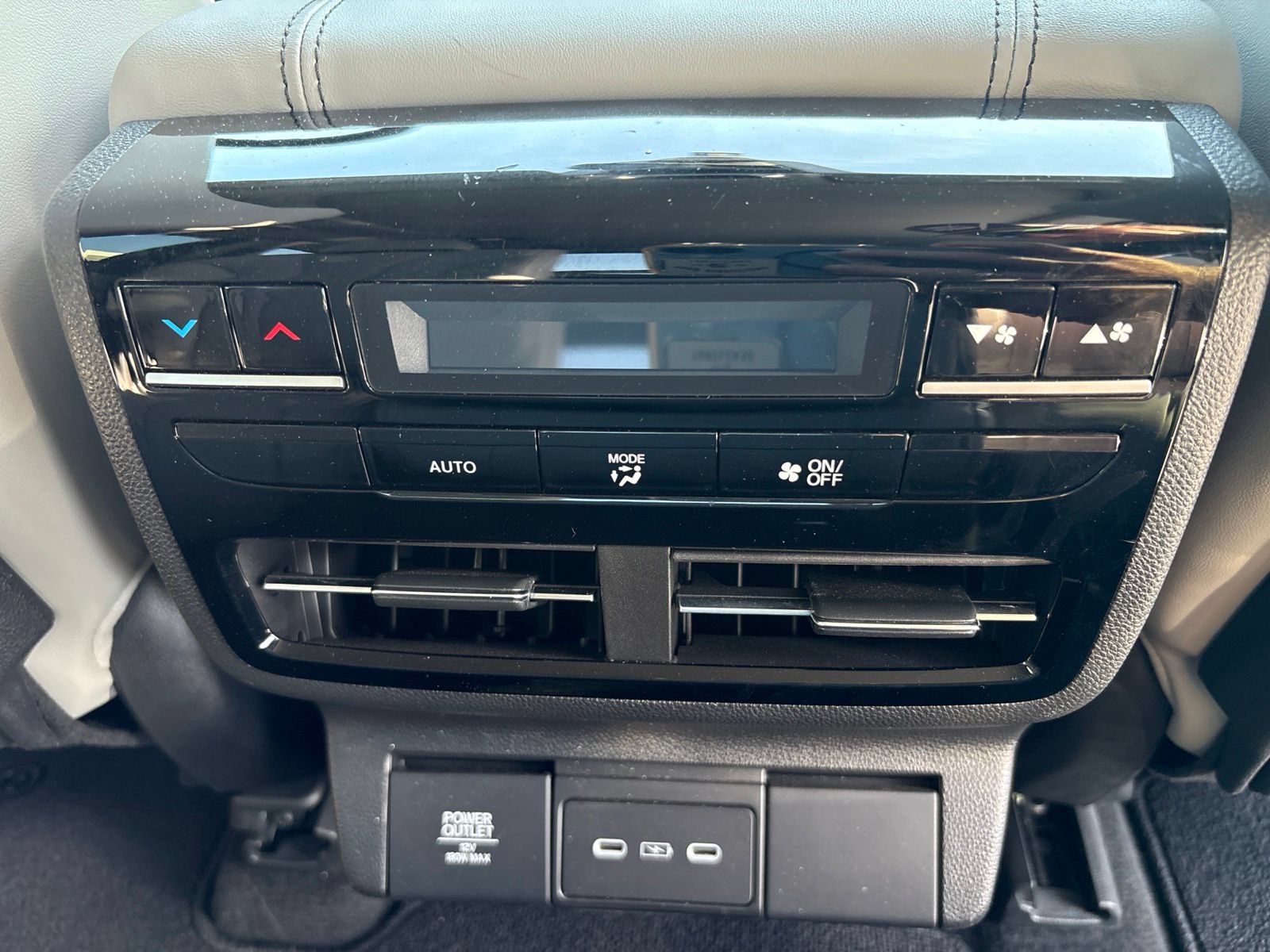 Used 2025 Acura MDX w/ Technology Package AWD/4WD image 11