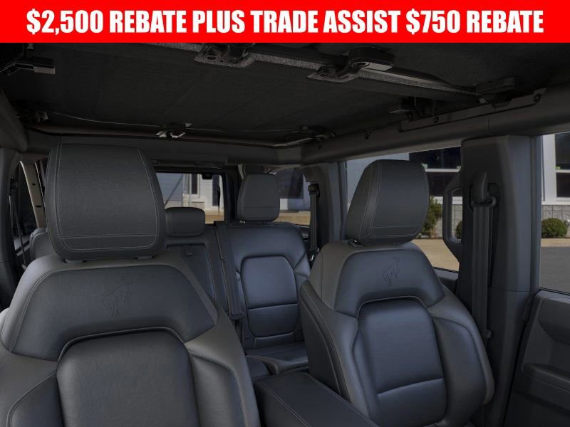 New 2025 Ford Bronco Outer Banks image 12