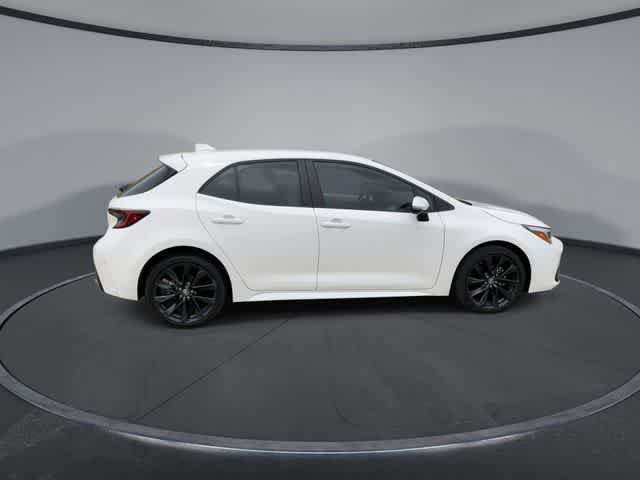 Used 2025 Toyota Corolla XSE FWD image 9