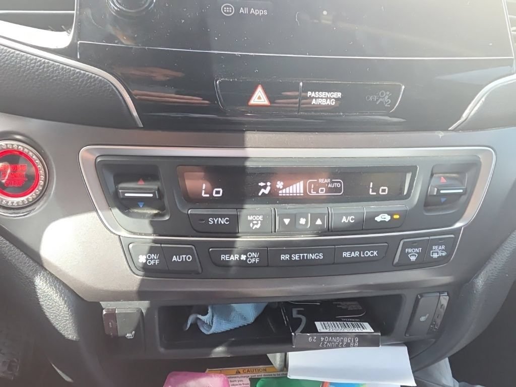 Used 2021 Honda Pilot Special Edition image 18