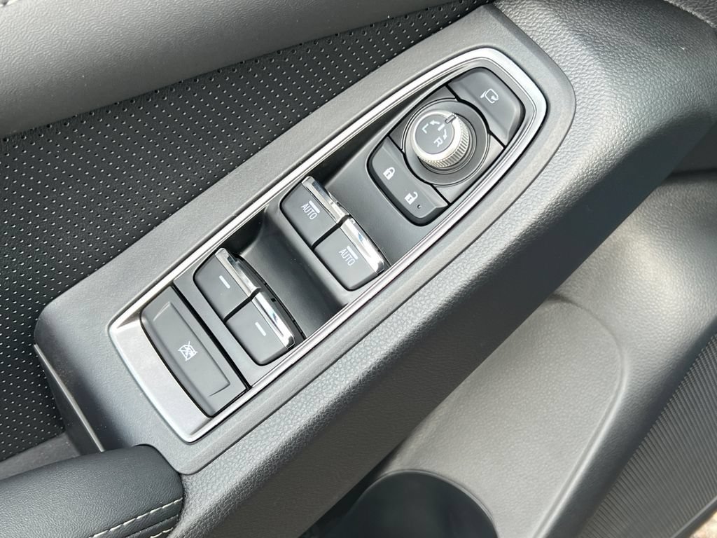 New 2026 Subaru Ascent Limited AWD/4WD image 17
