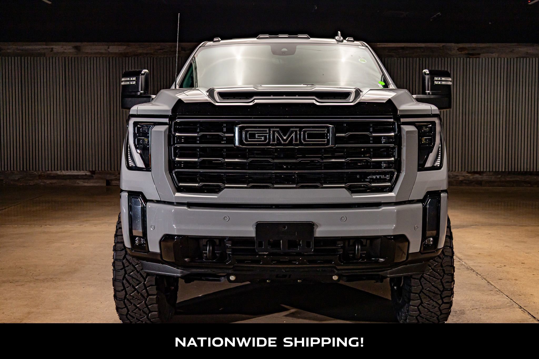 Used 2024 GMC Sierra 3500 AT4 w/ AT4 Premium Plus Package image 4