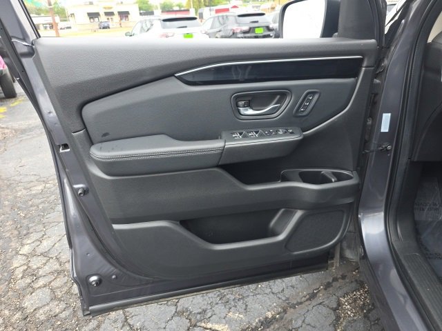 Used 2024 Honda Pilot EX-L image 10