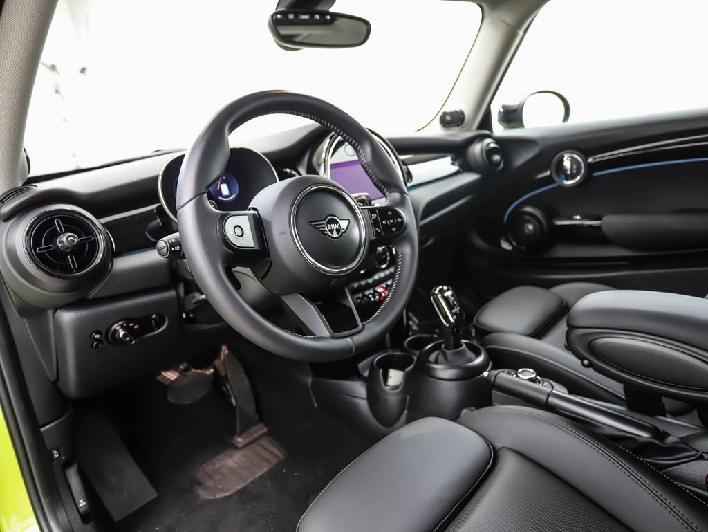 Used 2024 MINI Cooper S image 10