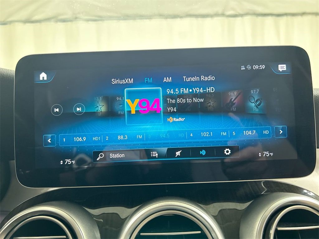 Used 2020 Mercedes-Benz GLC 300 4MATIC image 14