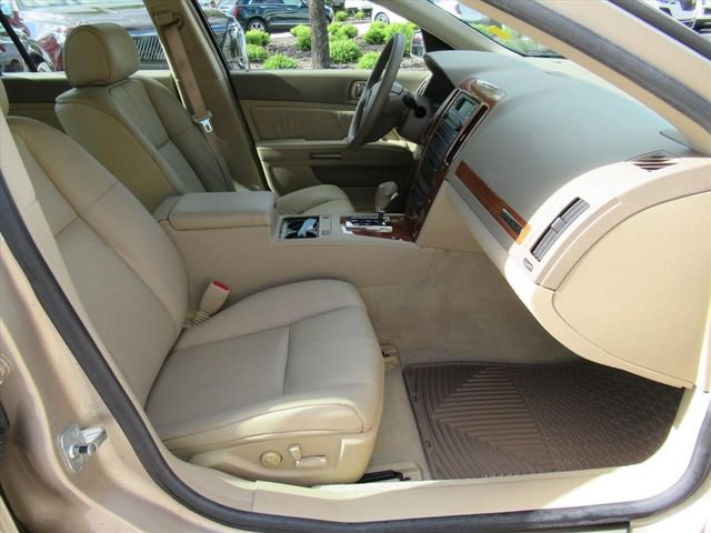 Used 2006 Cadillac STS w/ Preferred Equipment Group RWD image 9