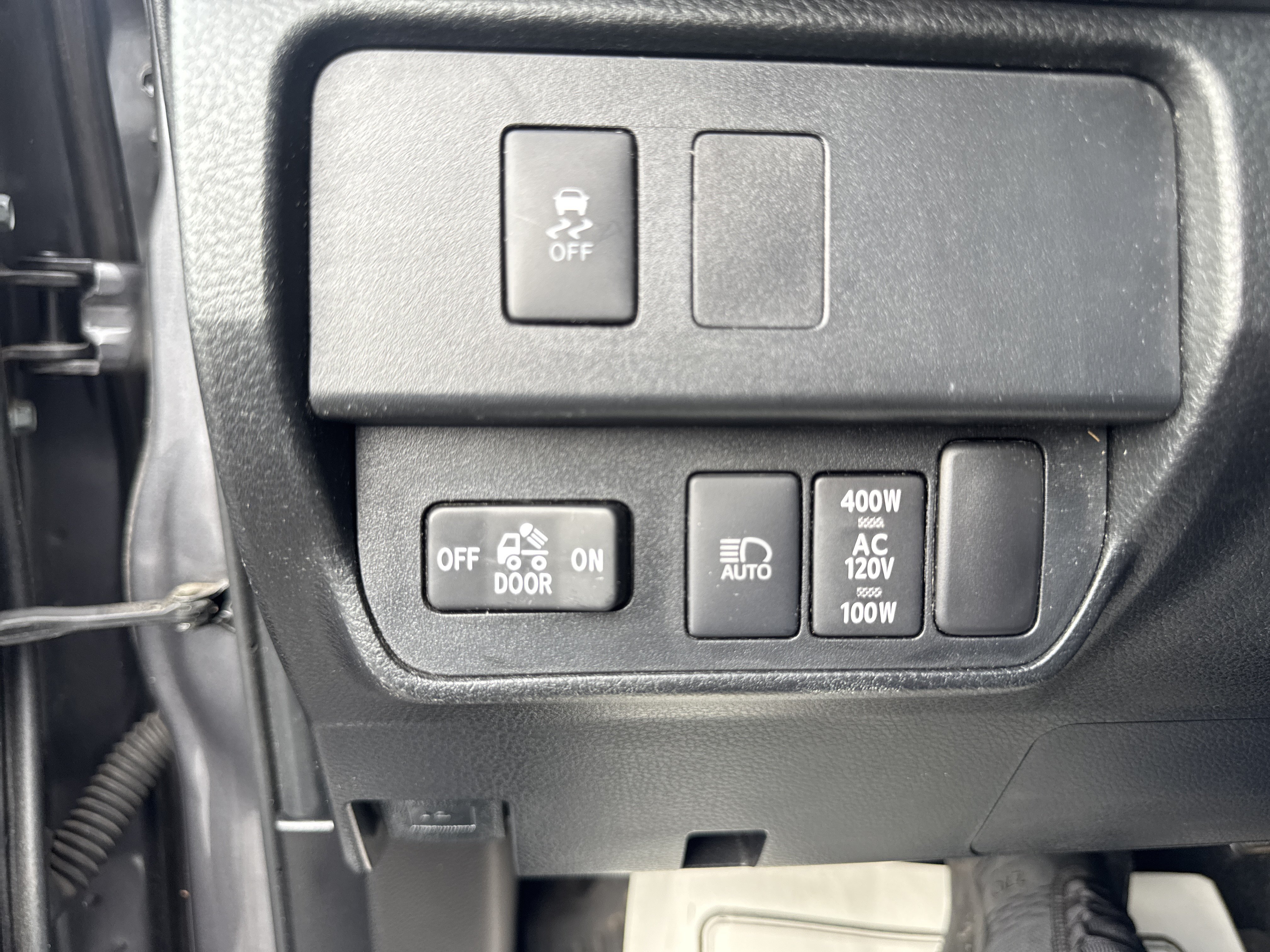 Used 2021 Toyota Tacoma TRD Sport AWD/4WD image 30