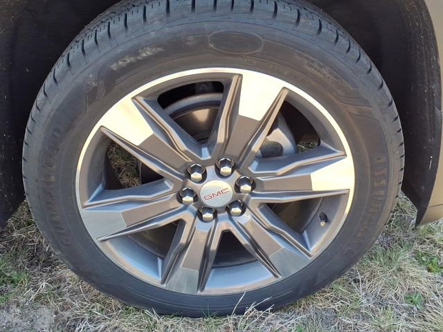 Used 2019 GMC Acadia SLT w/ LPO, Cargo Package FWD image 8