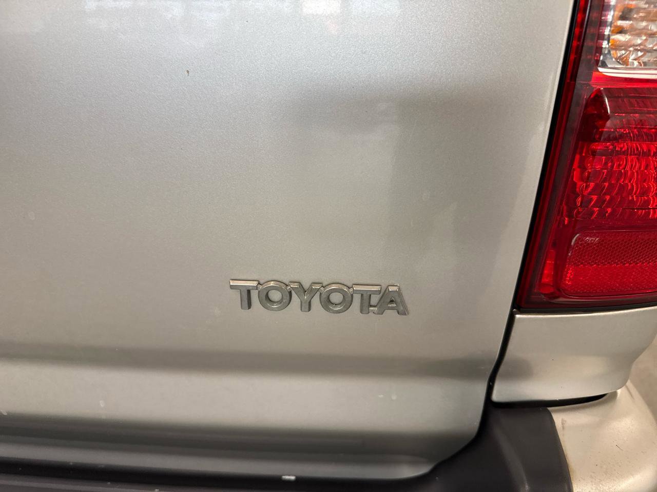 Used 2001 Toyota 4Runner Limited image 80