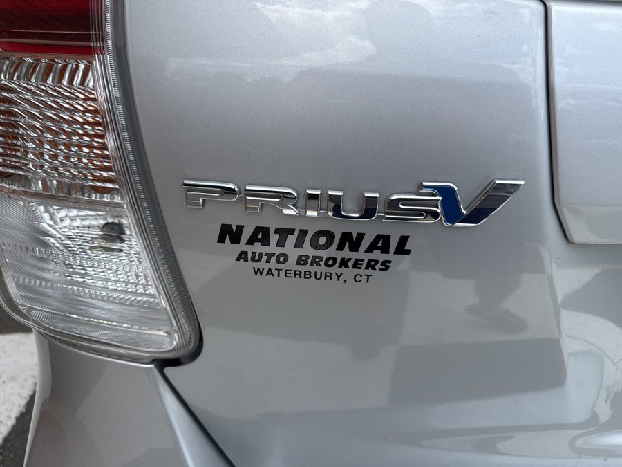 Used 2015 Toyota Prius V Five w/ Advanced Technology Package FWD image 42