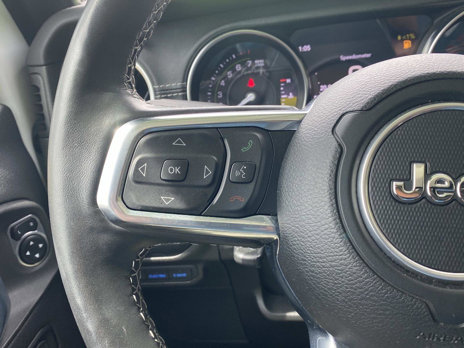 Used 2023 Jeep Wrangler Sahara w/ Cold Weather Group image 33