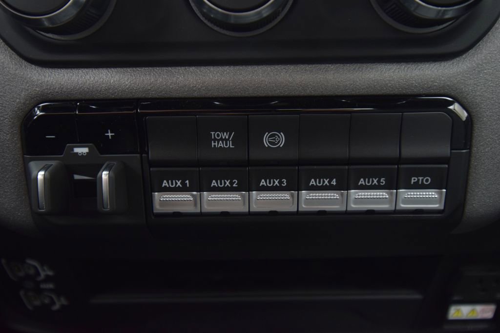 New 2024 RAM 5500 Tradesman image 22