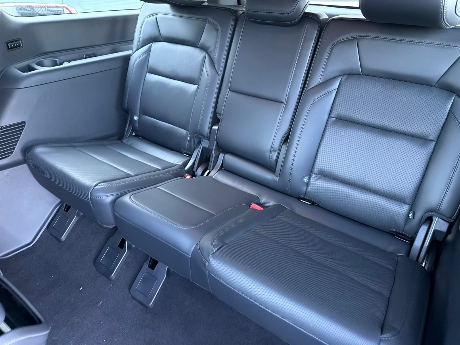 New 2026 Lincoln Navigator L Reserve w/ Jet Appearance Package AWD/4WD image 18