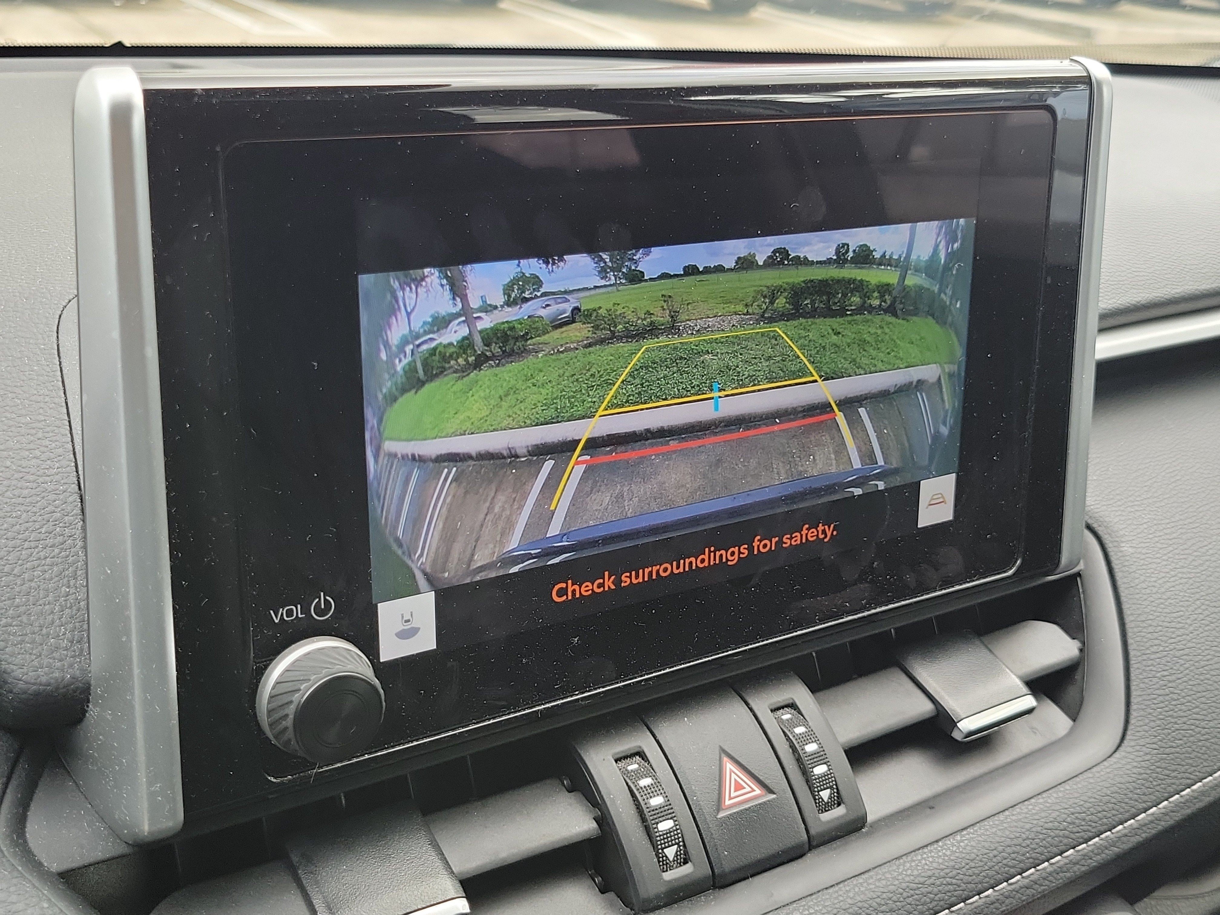 Used 2025 Toyota RAV4 XLE Premium FWD image 29