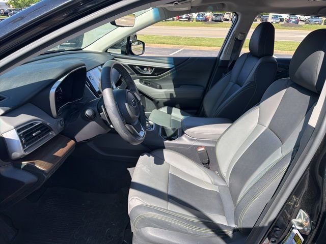 Used 2020 Subaru Outback Onyx Edition XT w/ Tech Package 2 AWD/4WD image 3