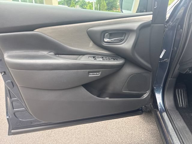 Used 2016 Nissan Murano SL w/ SL Technology Package AWD/4WD image 10