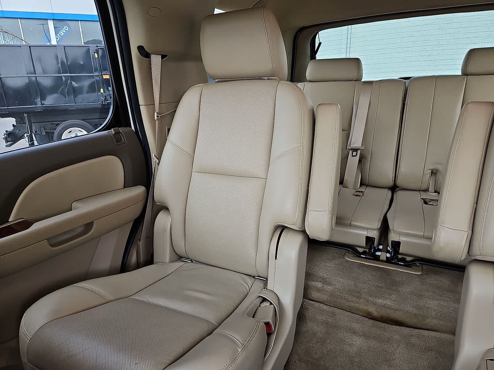 Used 2014 GMC Yukon SLT w/ Texas Edition AWD/4WD image 13