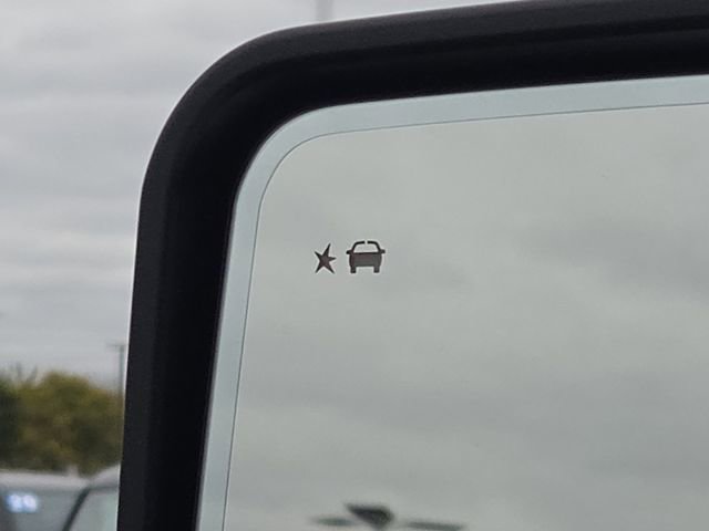 New 2025 GMC Sierra 2500 Denali w/ Denali Reserve Package image 12