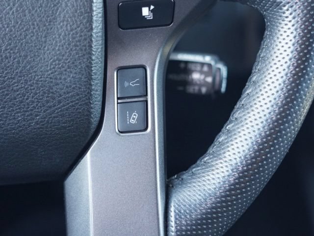 Used 2023 Toyota Tacoma TRD Sport AWD/4WD image 29