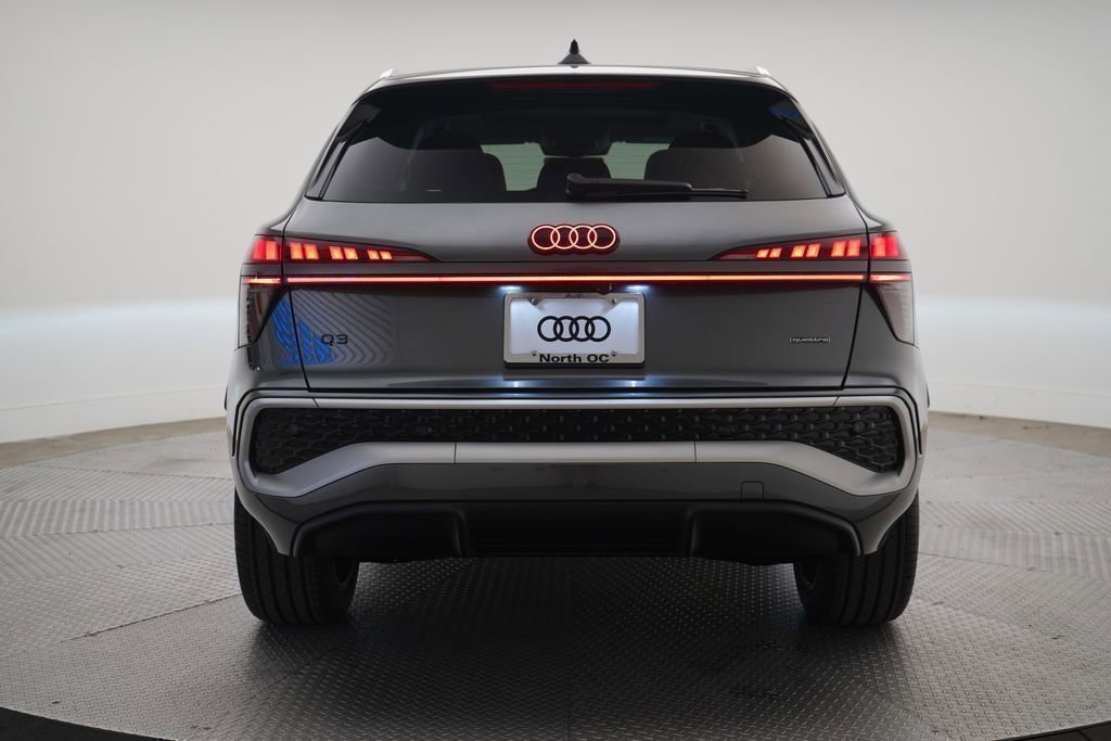 New 2026 Audi Q3 quattro 2.0T image 4