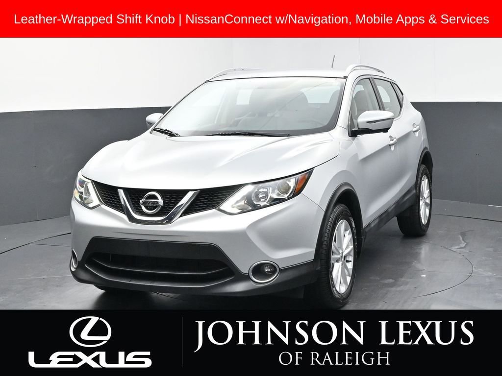 Used 2018 Nissan Rogue Sport SV w/ SV Technology Package FWD image 5