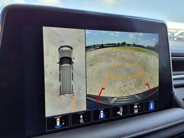 Used 2022 Chevrolet Tahoe RST w/ Sport Performance Package AWD/4WD image 18