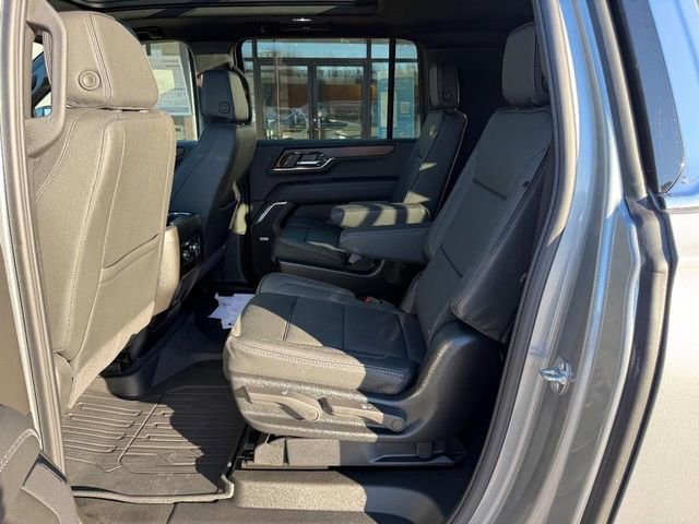 New 2026 GMC Yukon XL Denali w/ Sun & Power Step Package image 11