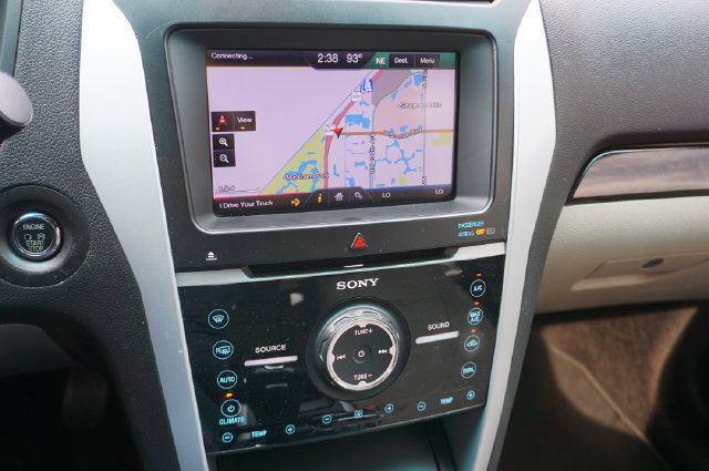 Used 2013 Ford Explorer Limited FWD image 4