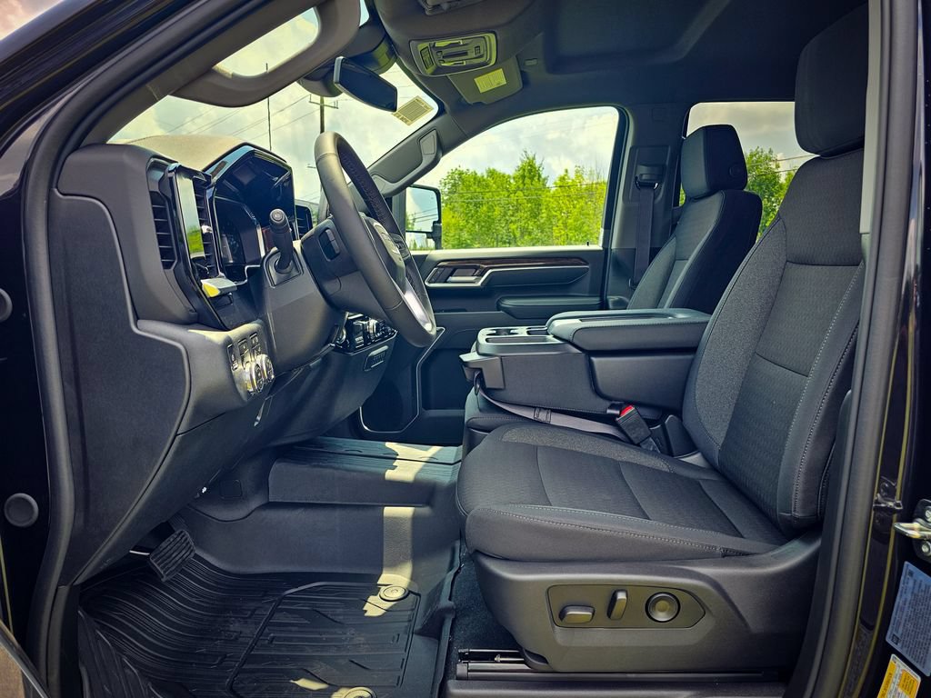 New 2026 GMC Sierra 2500 SLE w/ SLE Value Package; AWD/4WD image 13