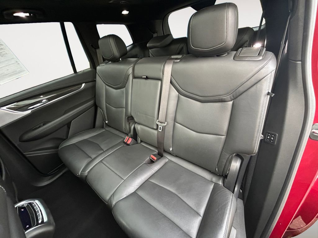 Used 2020 Cadillac XT6 Sport image 12