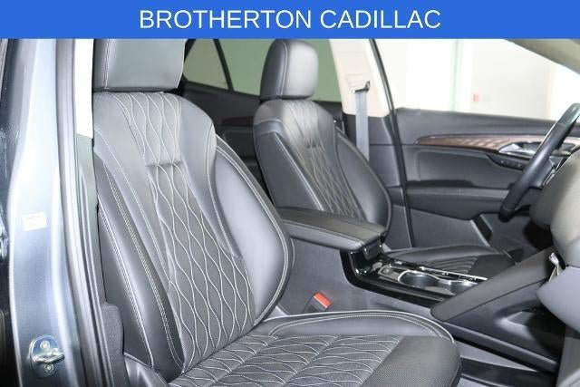 Used 2022 Buick Envision Avenir w/ Technology Package II AWD/4WD image 23