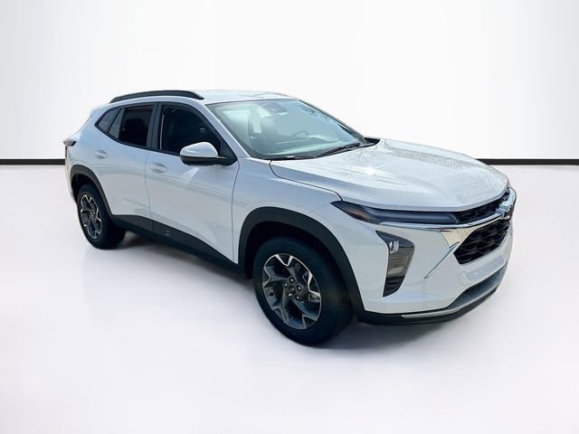 New 2026 Chevrolet Trax LT w/ LPO, Blackout Package image 3