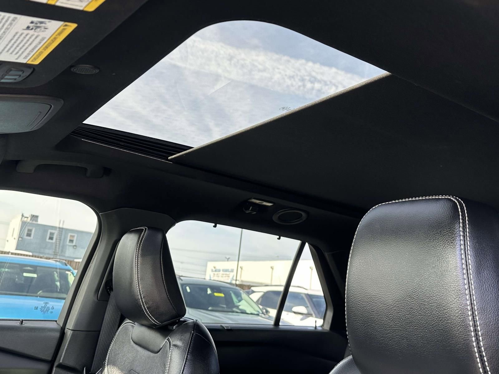 Used 2023 Ford Explorer ST w/ Equipment Group 401A image 9