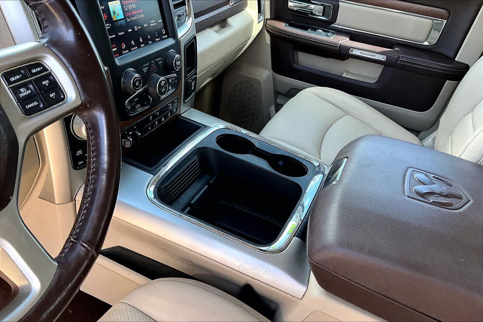 Used 2018 RAM 1500 Laramie w/ Convenience Group AWD/4WD image 17