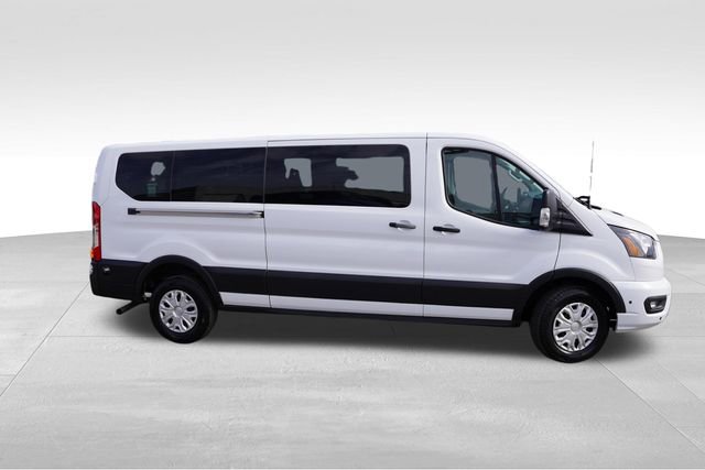 Used 2024 Ford Transit 350 XLT image 3