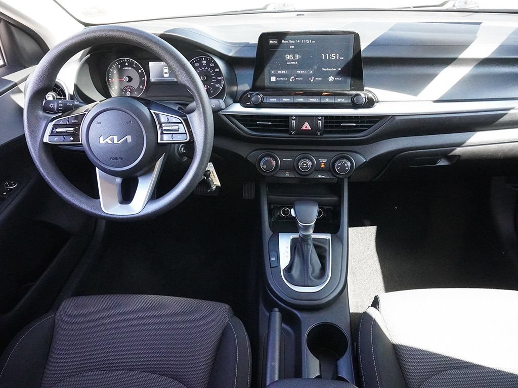 Used 2023 Kia Forte LXS w/ LXS Technology Package FWD image 29
