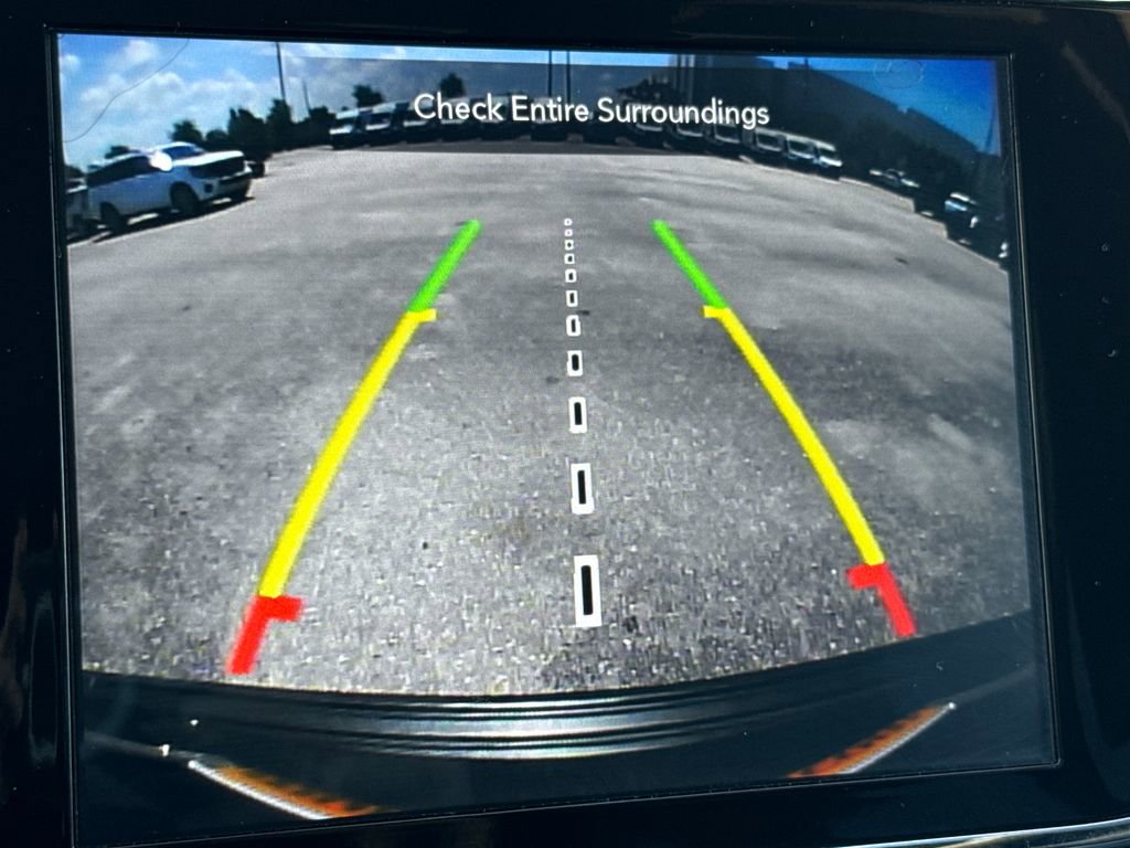 Used 2021 Jeep Grand Cherokee Laredo X image 18