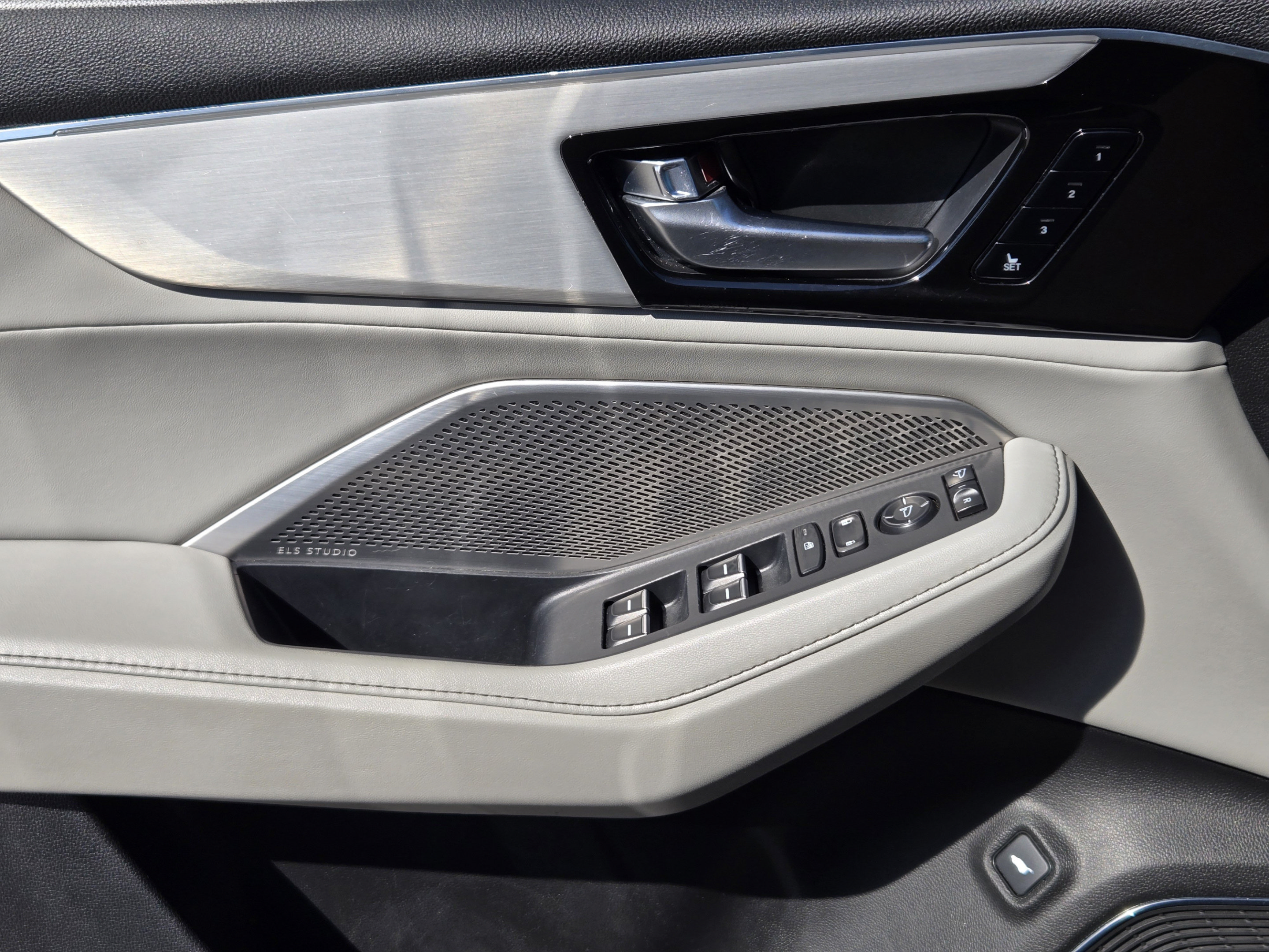 Used 2022 Acura MDX w/ Technology Package FWD image 20