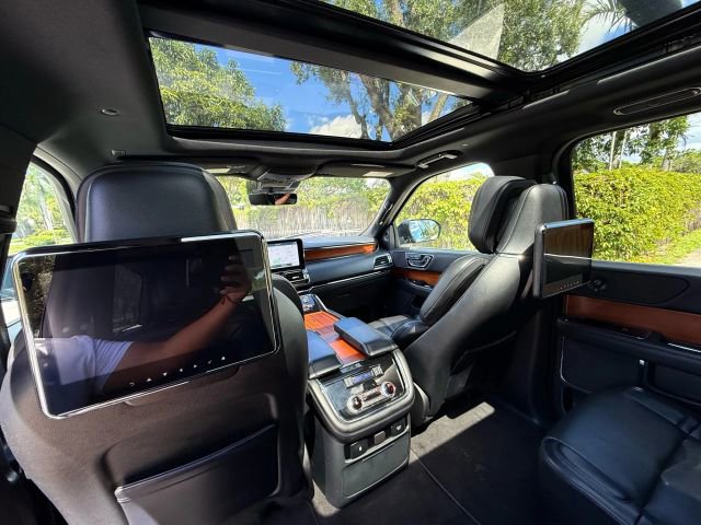 Used 2019 Lincoln Navigator L Reserve w/ Cargo Package image 17