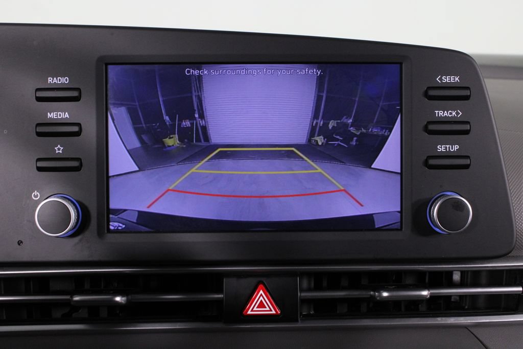 Certified 2022 Hyundai Elantra SEL FWD image 29
