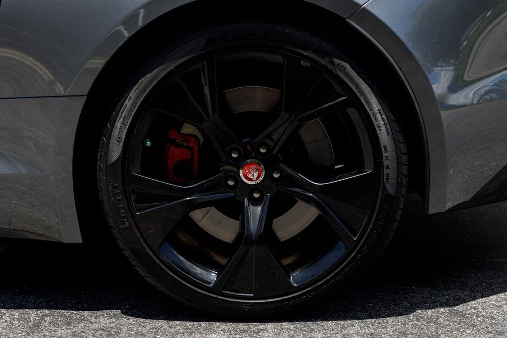 Used 2023 Jaguar F-TYPE Coupe RWD image 33