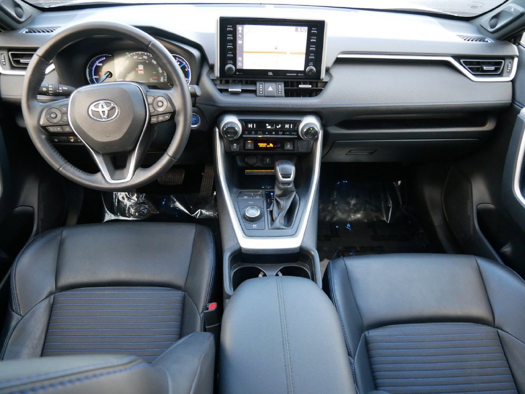 Used 2020 Toyota RAV4 XSE AWD/4WD image 14