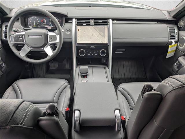New 2026 Land Rover Discovery S AWD/4WD image 15