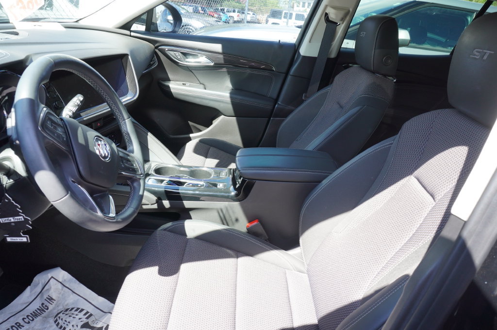 Used 2023 Buick Envision Preferred w/ Sport Touring Package AWD/4WD image 10