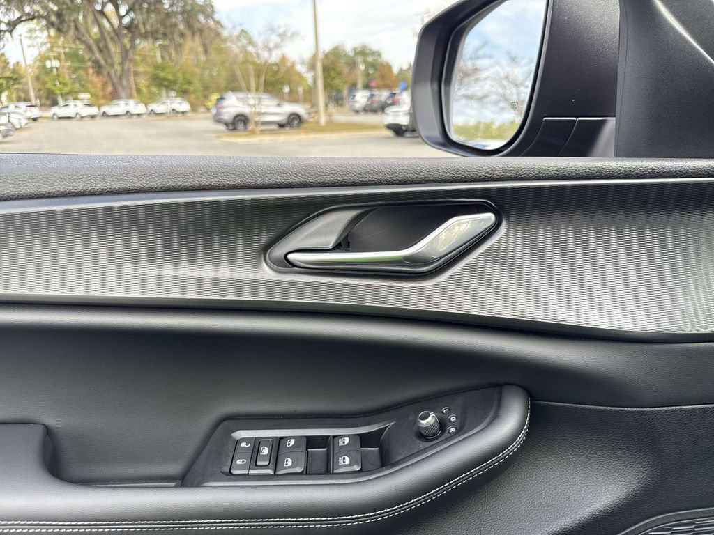 New 2025 Jeep Grand Cherokee L Laredo w/ Luxury Tech Group I image 12