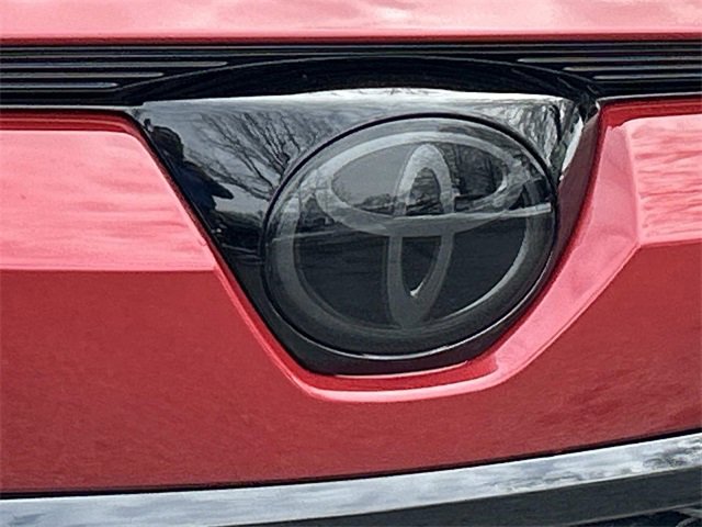 Used 2023 Toyota Corolla Cross XSE w/ Convenience Package image 11